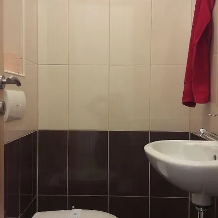 Anakatarina تروغير